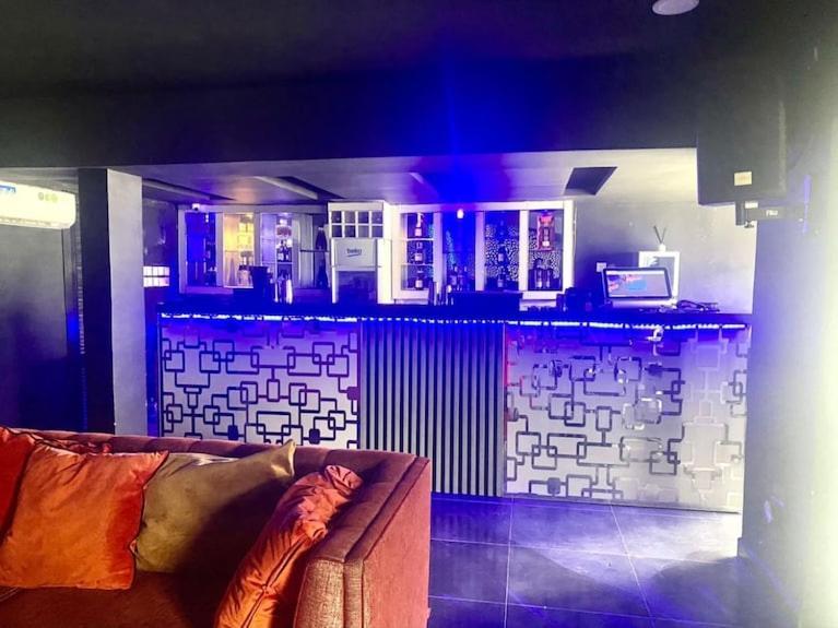 Jada Hotel And Suits Lagos Exterior photo